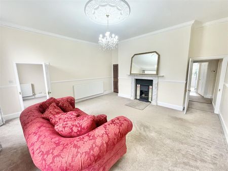 Hooe, Plymstock - Photo 2