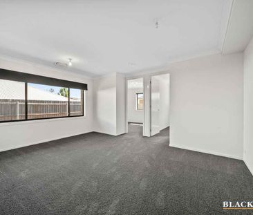 Spacious, Stylish & Designed for Modern Family Living - Photo 5