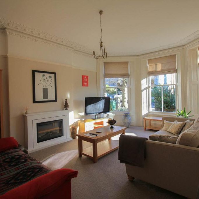2 bedroom flat to rent - Photo 1