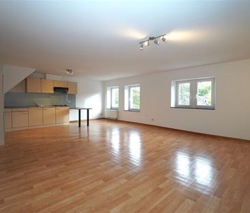 Appartement te huur - Foto 2