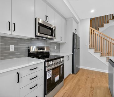 For Lease - 936 Eileen Vollick Crescent, Kanata, Ontario - Photo 6