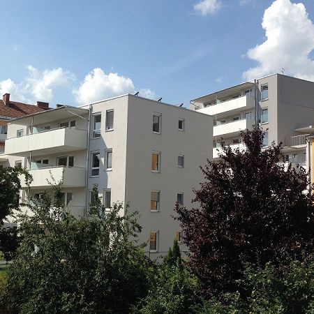 3-Zimmer-Wohnung mit Balkon und großer Dachterrasse - Photo 1