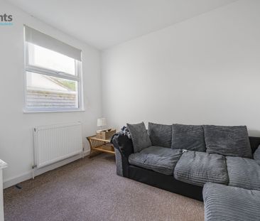 4 bedroom terraced house to rent - Photo 1