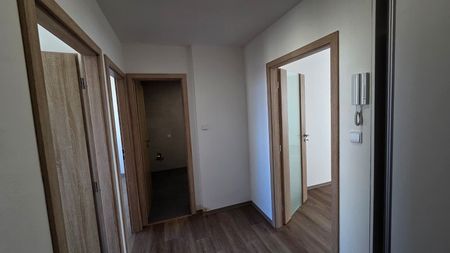 Pronájem bytu 3+1 55 m² - Photo 3