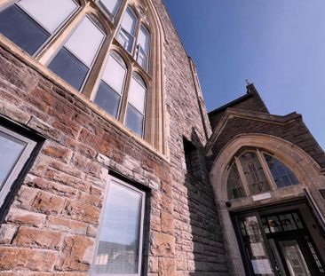 Mixed use to rent - Photo 3