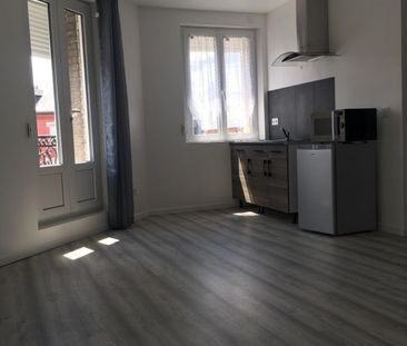 GRAND STUDIO LUMINEUX ET MODERNE - VISITE VIRTUELLE - Photo 3