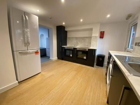 6 Bed Student Home - 121 Sturry Road, Canterbury - Photo 3