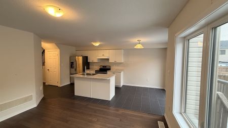 For Lease - 38 Patterson Drive, Haldimand, Ontario - Photo 5