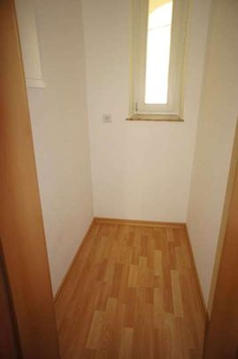 Moderner Grundriss + Laminat + Bezug ab 1.9.mögl. ! - Foto 1