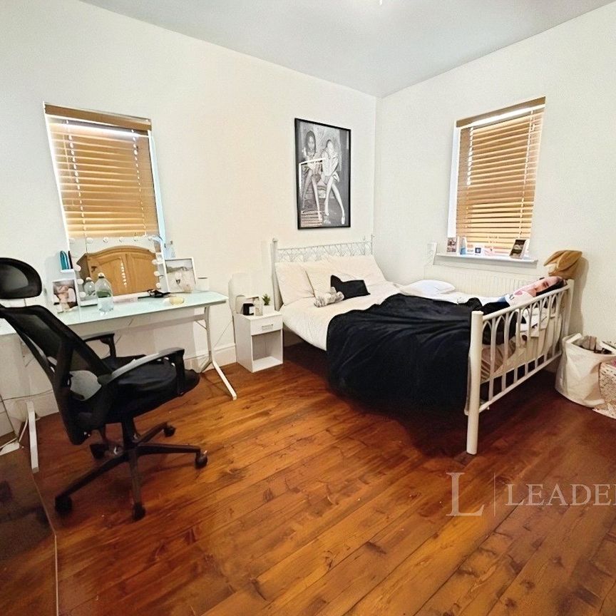 6 bedroom house to rent Moseley Road, Fallowfield, Manchester, M14 - Photo 1