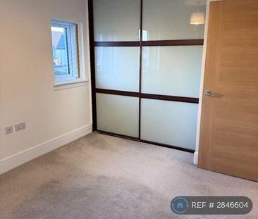 2 bedroom terraced house to rent - Photo 3