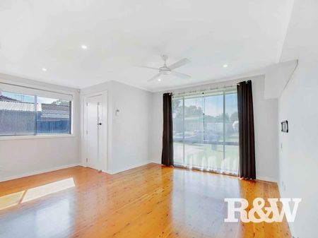 REDUCED RENT - IMMACULATE PRESENTATION - Photo 5