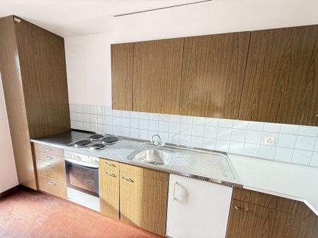 A panoramic view - 3 months of net rent offered - Photo 4