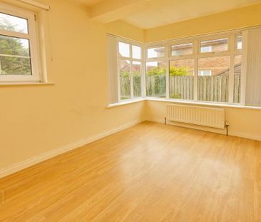 24a Cairndore Walk, Newtownards, BT23 8PE - Photo 2