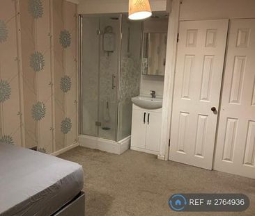 1 bedroom in a house share to rent - Photo 6