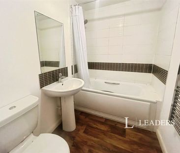 1 bedroom apartment to rent St. Georges Terrace, Cheltenham, Glouce... - Photo 6