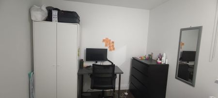 Room in a Shared Flat, Sanda Street, G20 - Photo 3