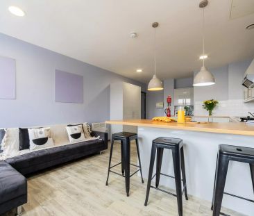 Gold Studio - Photo 2