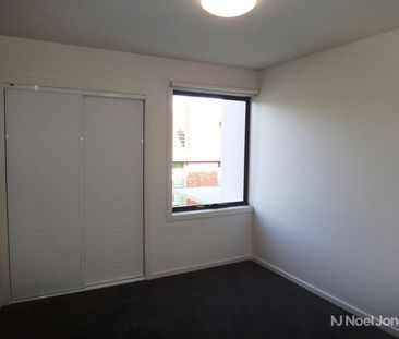 12/9-11 Browns Avenue, RINGWOOD - Photo 6