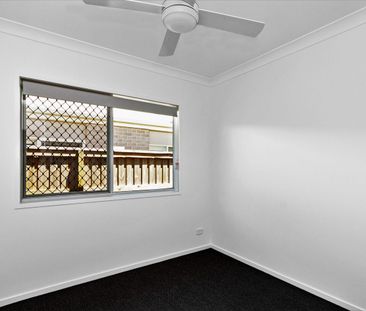 Comfortable, Convenient Living in the Heart of Griffin! - Photo 2