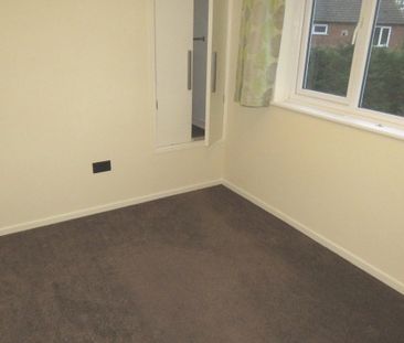 Gatcombe Drive - Photo 5