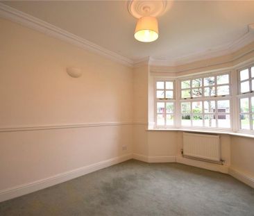 4 bedroom detached house to rent - Photo 2