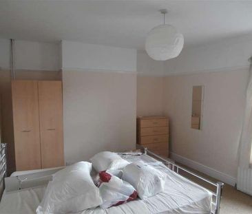 Devonshire Road, Southampton, SO15 - Photo 3