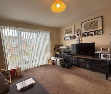 Apartment 8 150 Larkfield Road, Belfast, BT4 1QF - Photo 2