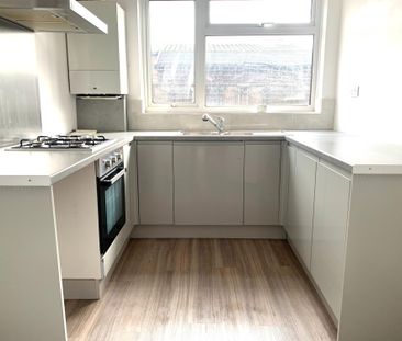 Regents Park, So16 - Photo 4