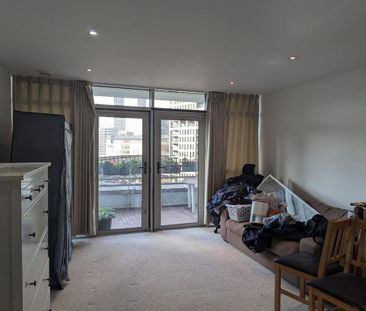 3 bedroom apartment to rent - Photo 1