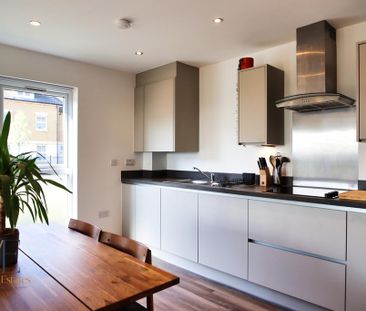 2 bedroom ground floor flat to rent - Photo 6