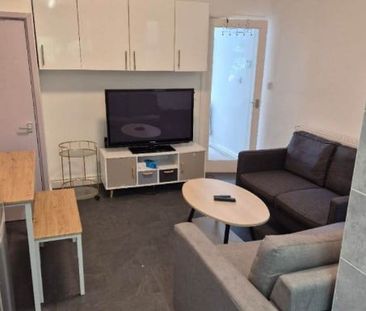 3 Bed Semi-Detached House, Braemar Road, M14 - Photo 1