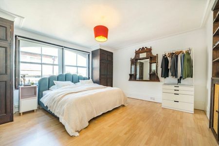 Moscow Road, London, W2 - Photo 2