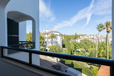 2 Bedroom Apartment, Cascais - Photo 5