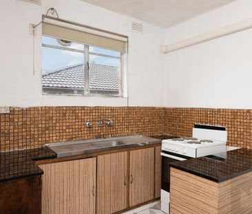 One Bedroom Unit - Photo 1