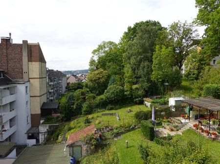 Gepflegte 2- Zimmerwohnung mit Tageslichtbad und Einbauküche zentral gelegen am Remberg in Hagen - Photo 3