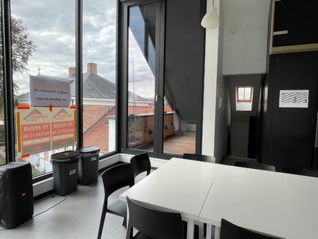 Trendy 2 slaapkamer appartement met terras - Foto 5