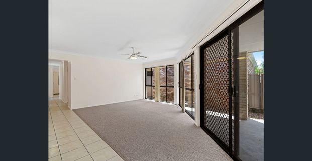 SECURE, PEACEFUL LIVING INSIDE LOGANDALE ESTATE - Photo 1