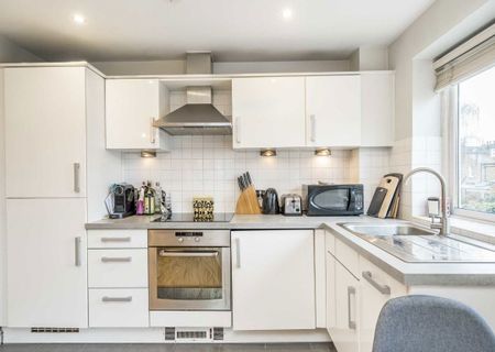 Garratt Lane, SW18 4FQ, London - Photo 4