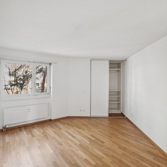 Ihr Zuhause: 6.5-Zi.-Whg.  Perfekt für Familien, WGs und Expats - Photo 1