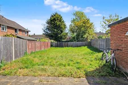 4 Bedroom House to let - Photo 4