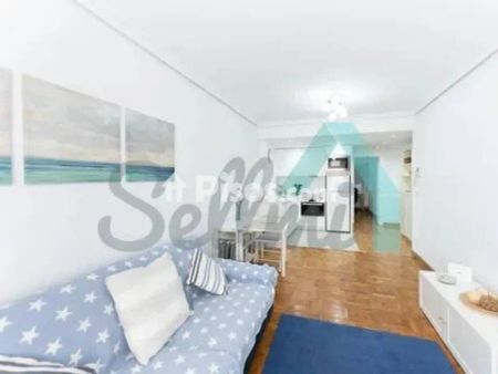 Piso en alquiler en Centro - Photo 2