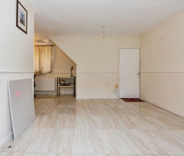 Sisefield Road, Birmingham, B38 - Photo 2