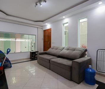 Casa para alugar com 138m², 3 quartos e 2 vagas - Foto 2