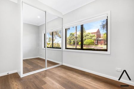 Absolutely Stunning Two Bedroom Home - Photo 3