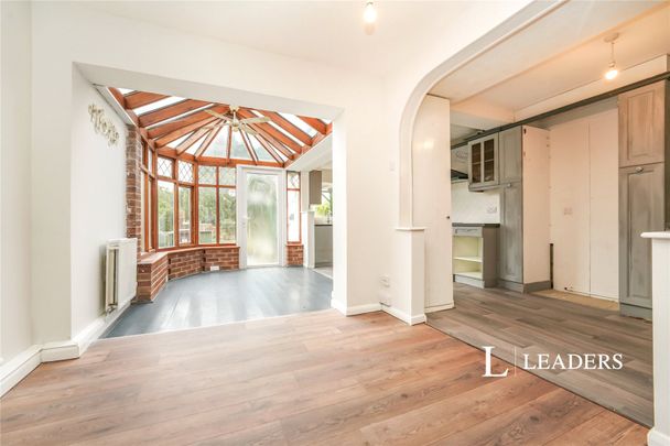 3 bedroom house to rent Trent Road, Brockworth, Gloucester, GL3 - Photo 1