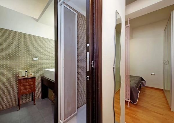 Via di S. Croce in Gerusalemme, Rome, Lazio 00185