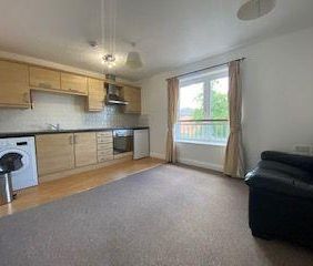 1 bedroom apartment to rent - Photo 2