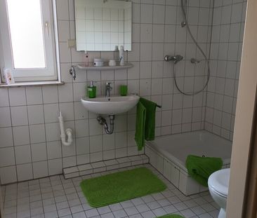 2 schöne Zimmer in Reislingen S/W, Küche und Duschbad mit Fenster - Photo 4