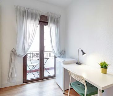 Avenida de la Albufera, Madrid, Community of Madrid 28038 - Photo 1